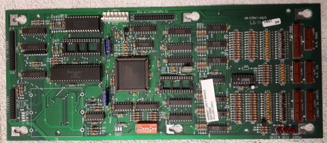 Williams_WPC-95_cpu2_front_klein.jpg
