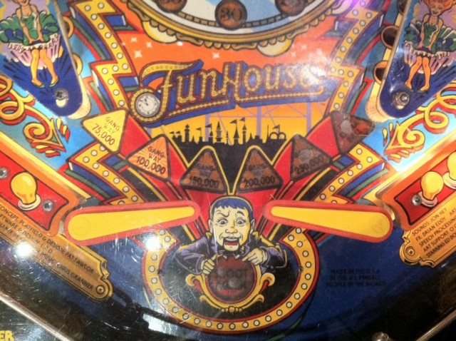 fotoFunhouse950.jpg