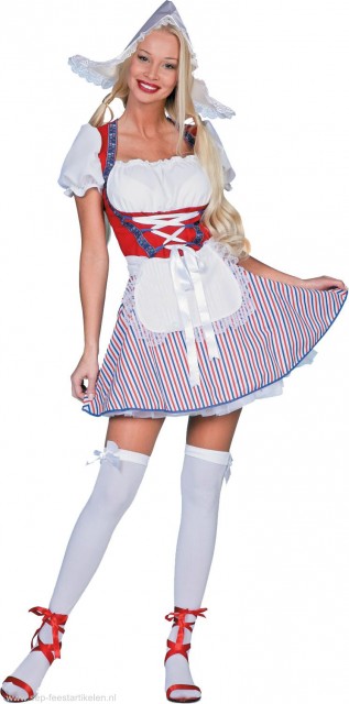 tirol.jpg (98.52 KiB) 2135 keer bekeken Airhostess TA