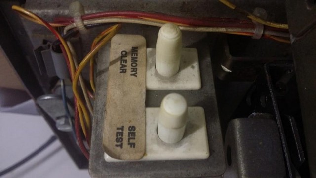 Stern - door buttons.jpg